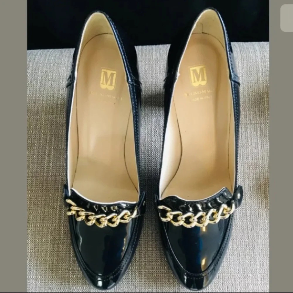 NEW Bruno Magli PETRA Chain Patent Pumps 39EUR - Picture 3 of 8